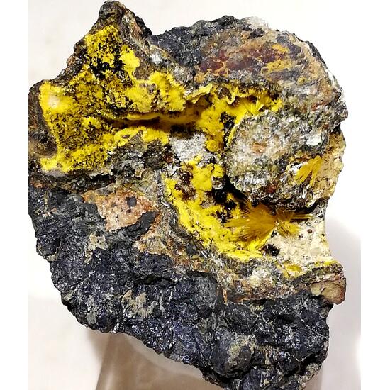 Wyartite Urancalcarite Ianthinite